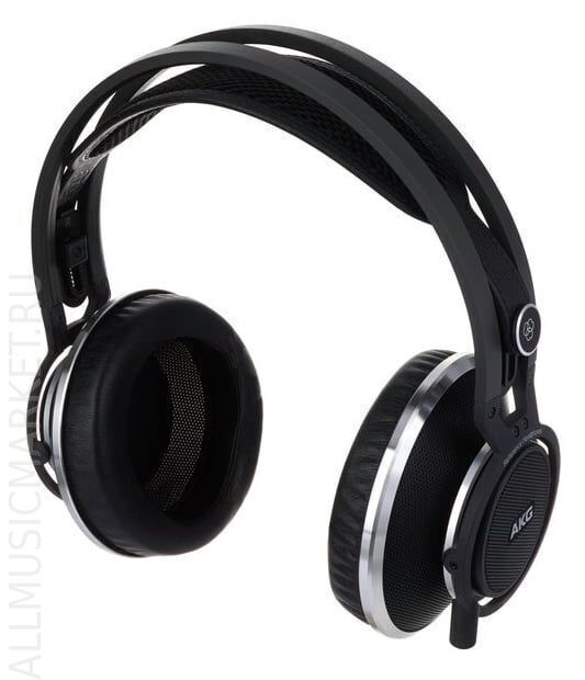 AKG K 812